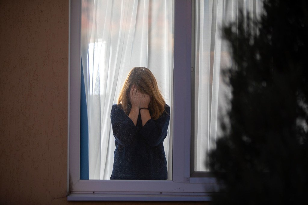 Насильственная дисциплина оставляет долгосрочные эмоциональные и психологические последствия.